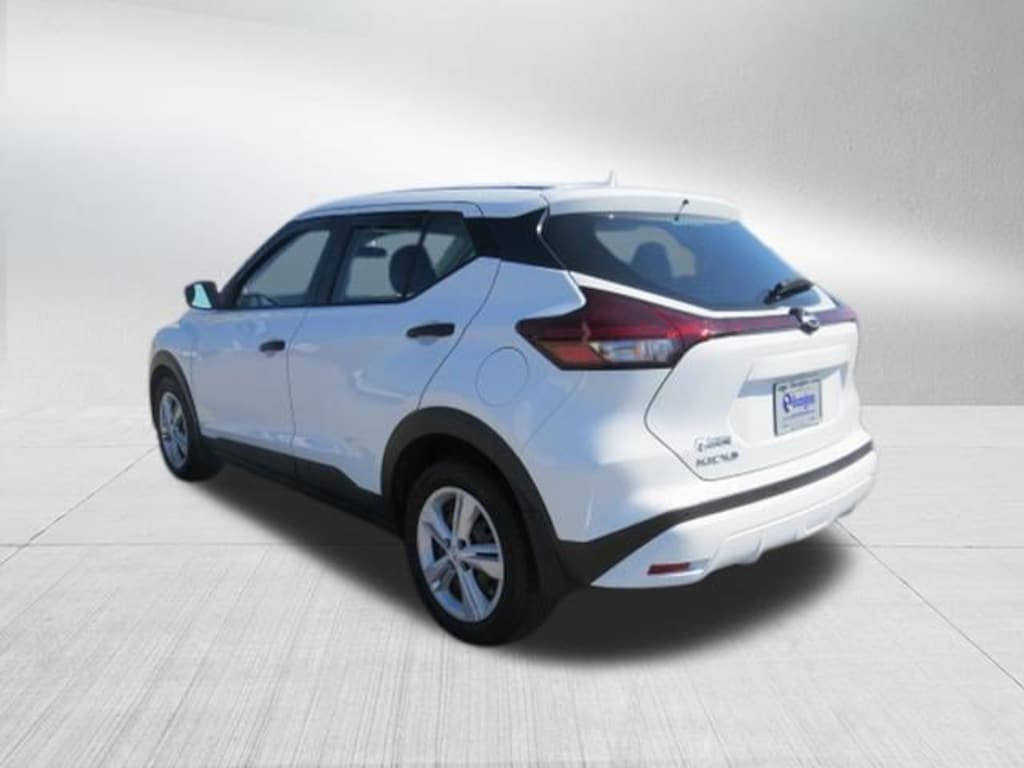Used 2024 Nissan Kicks S SUV