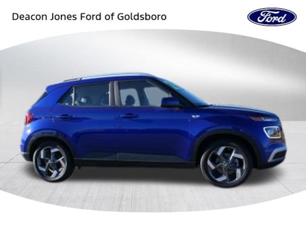 Used 2023 Hyundai Venue Limited SUV