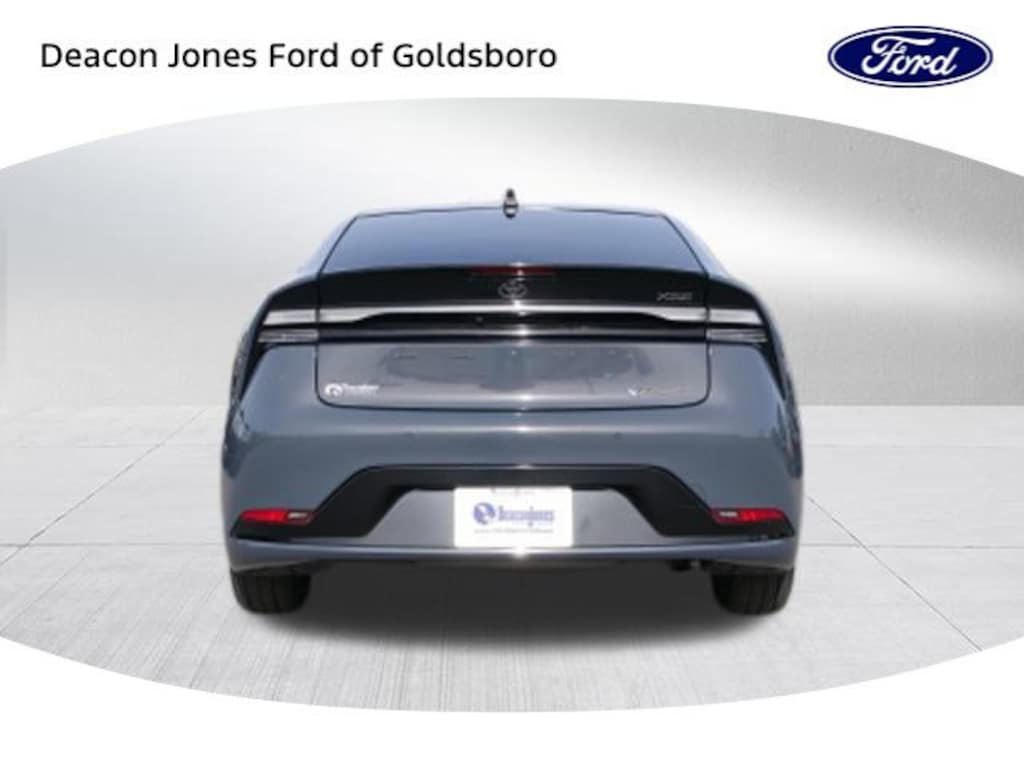 Used 2024 Toyota Prius Prime XSE Premium Hatchback