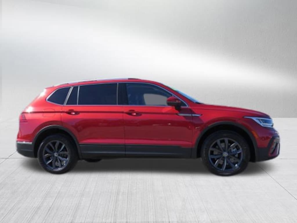 Used 2022 Volkswagen Tiguan 2.0T SE SUV