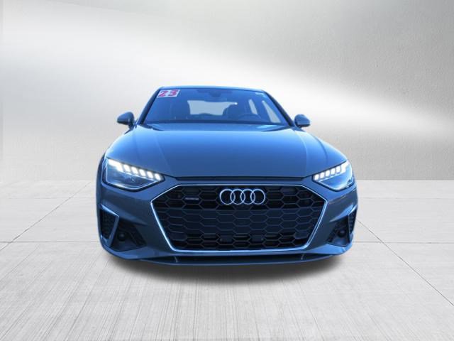2023 Audi A4 S line Premium Plus 45 TFSI Quattro photo 2