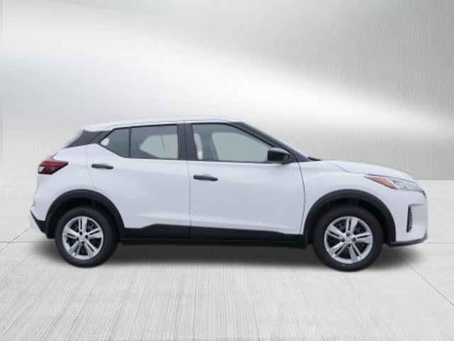 2025 Nissan KICKS PLAY