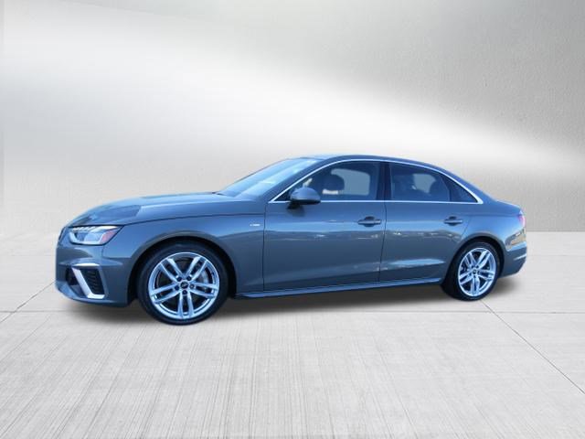 2023 Audi A4 S line Premium Plus 45 TFSI Quattro photo 4