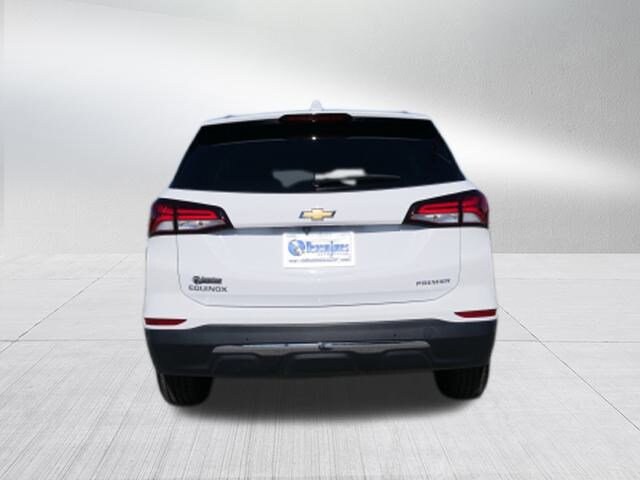 2024 Chevrolet Equinox Premier photo 3