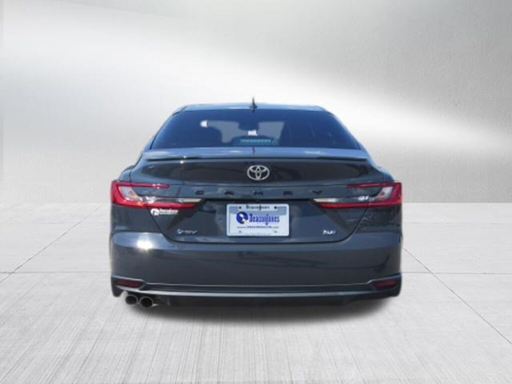 Used 2025 Toyota Camry SE Sedan