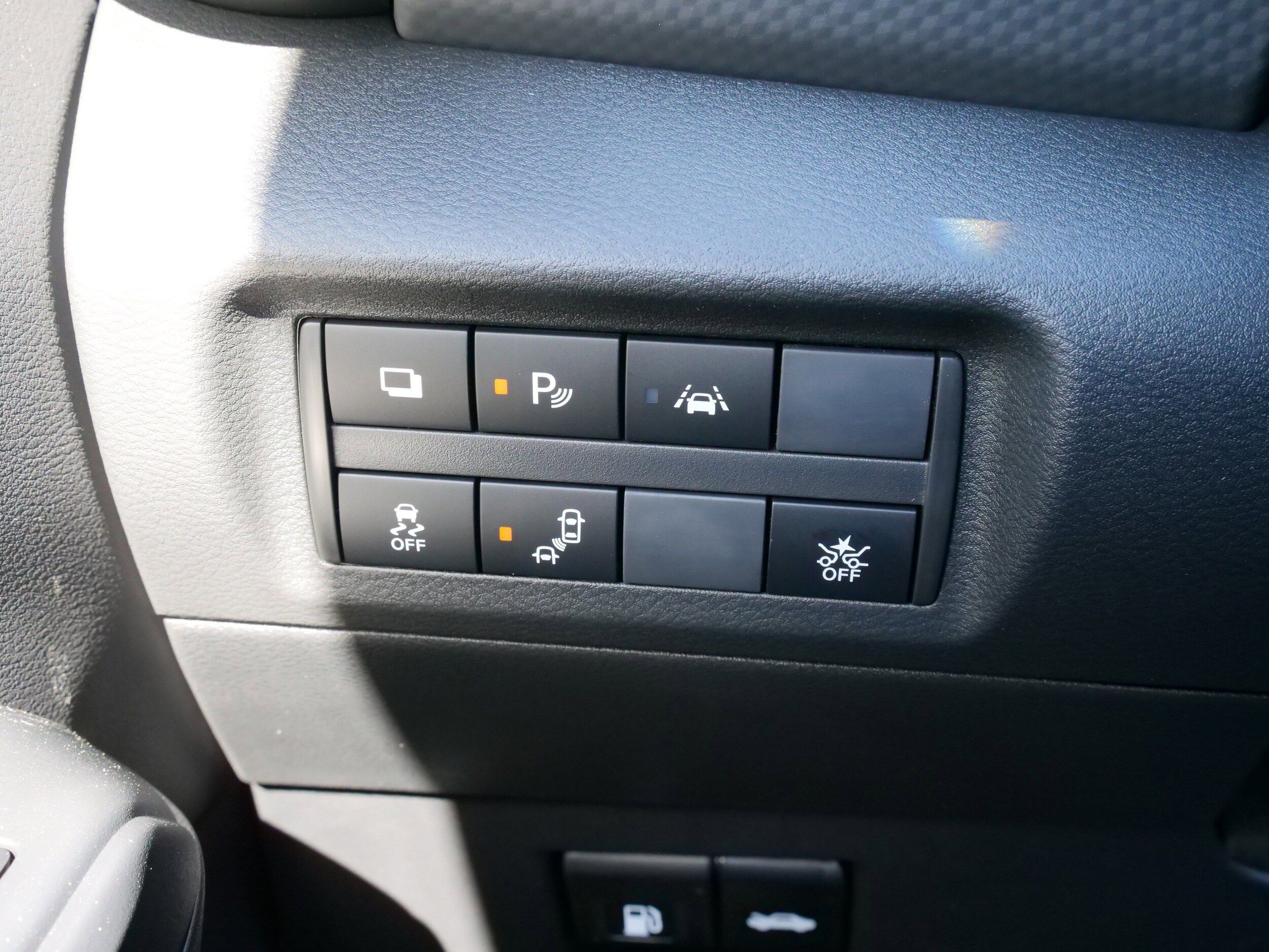 2025 Nissan KICKS PLAY Base - Photo 21