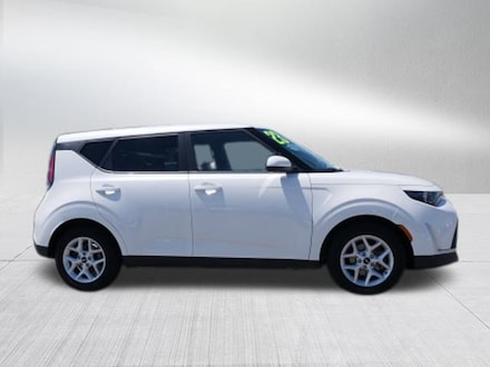 2023 Kia Soul LX Hatchback