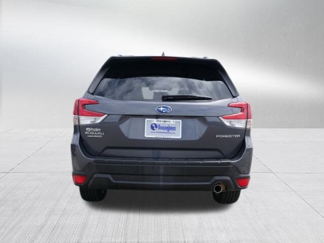 2021 Subaru Forester Limited photo 3