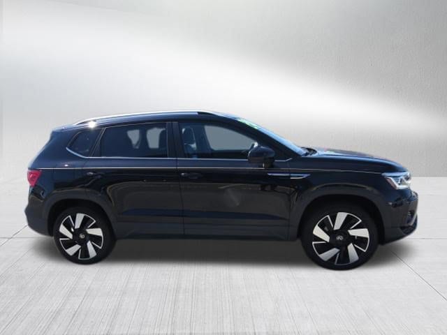 2024 Volkswagen Taos SEL