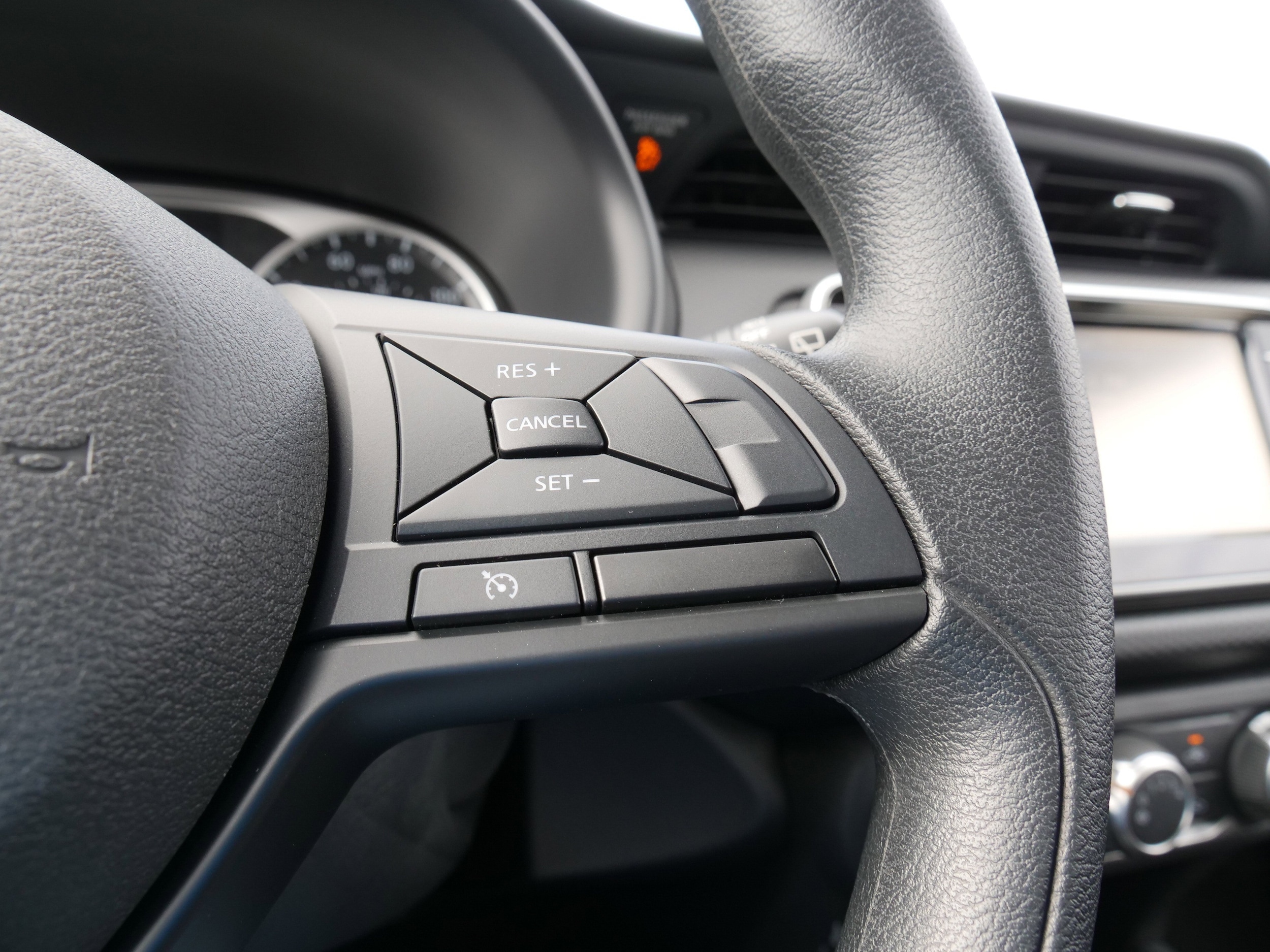 2025 Nissan KICKS PLAY Base - Photo 19