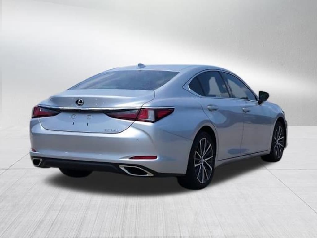 Used 2022 Lexus ES 350 Sedan