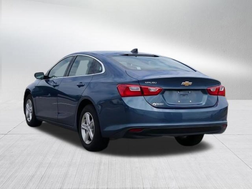Used 2024 Chevrolet Malibu LS w/1LS Sedan