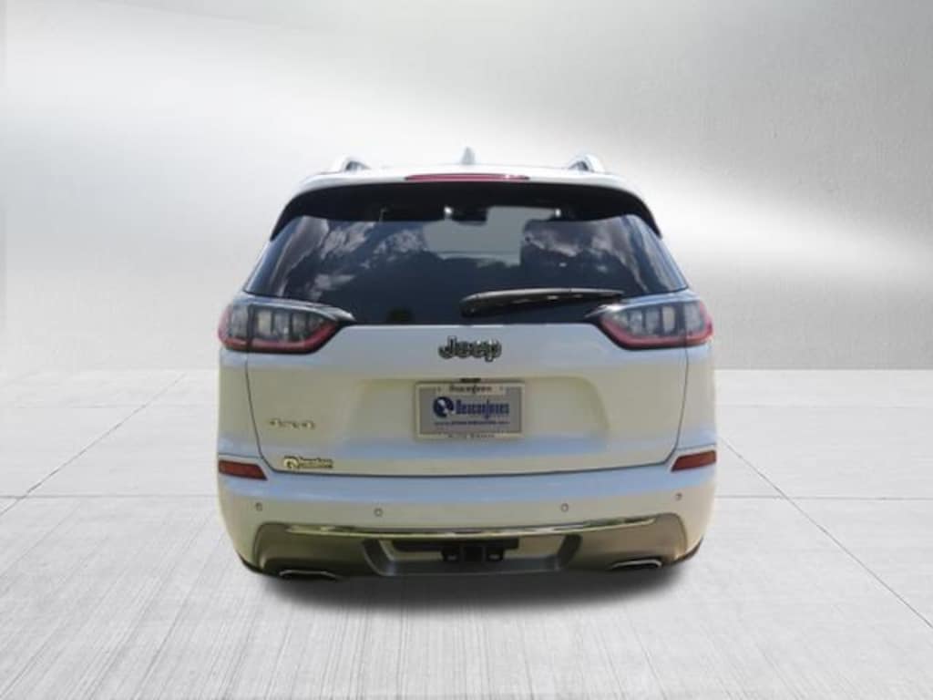 Used 2019 Jeep Cherokee Overland 4x4 SUV