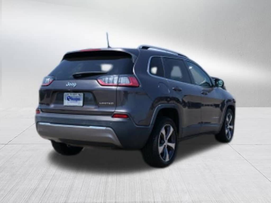 Used 2019 Jeep Cherokee Limited FWD SUV