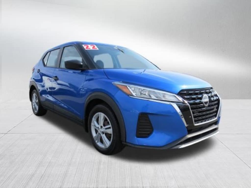 Used 2022 Nissan Kicks S SUV