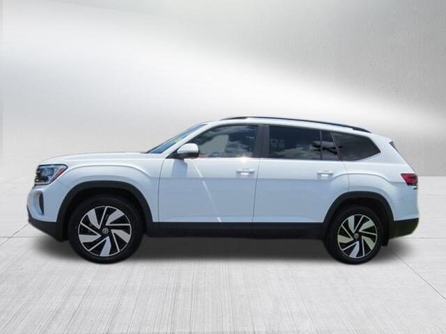 2024 Volkswagen Atlas SE Technology photo 2