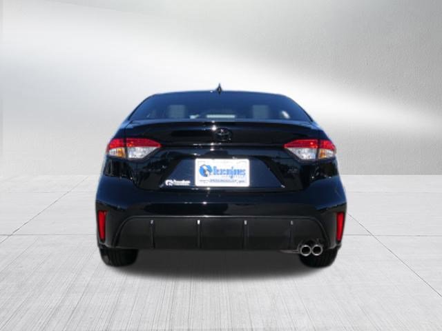 2025 Toyota Corolla SE photo 3