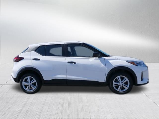 2025 Nissan KICKS PLAY