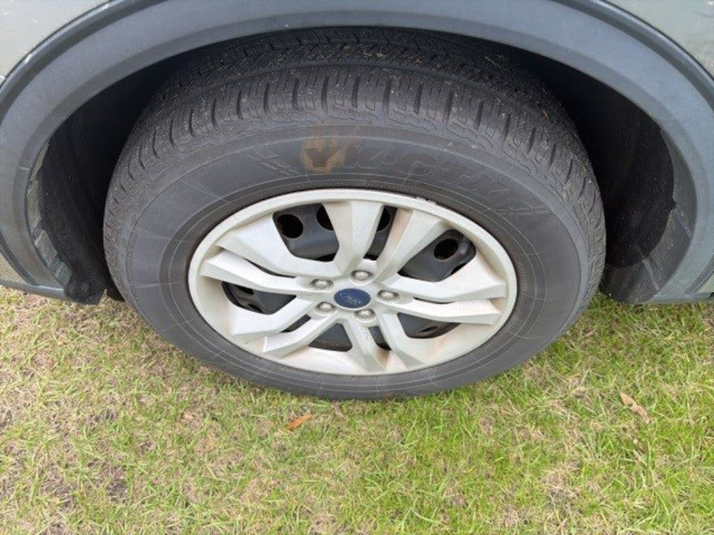 Used 2023 Ford Escape Base SUV