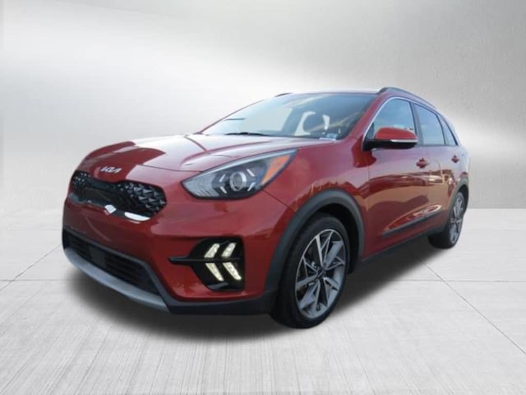 Used 2022 Kia Niro Touring SE SUV