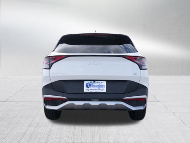 2024 Kia Sportage LX photo 3