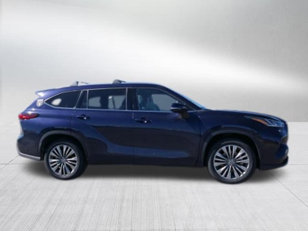 Used 2021 Toyota Highlander Platinum SUV