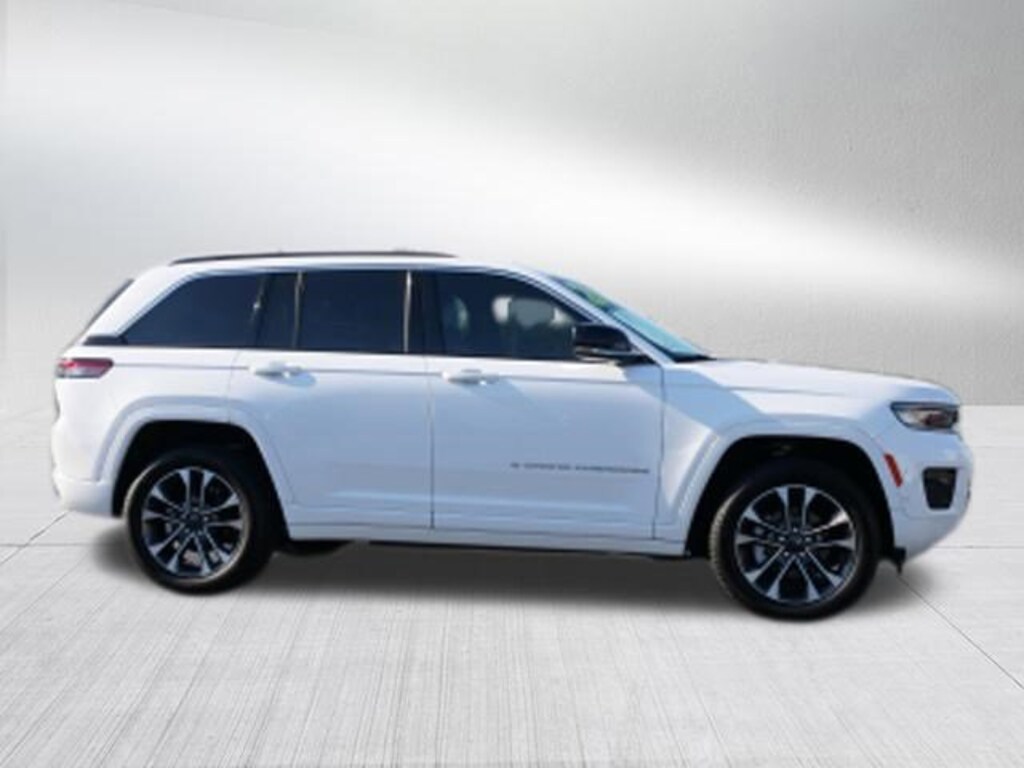Used 2024 Jeep Grand Cherokee Overland SUV