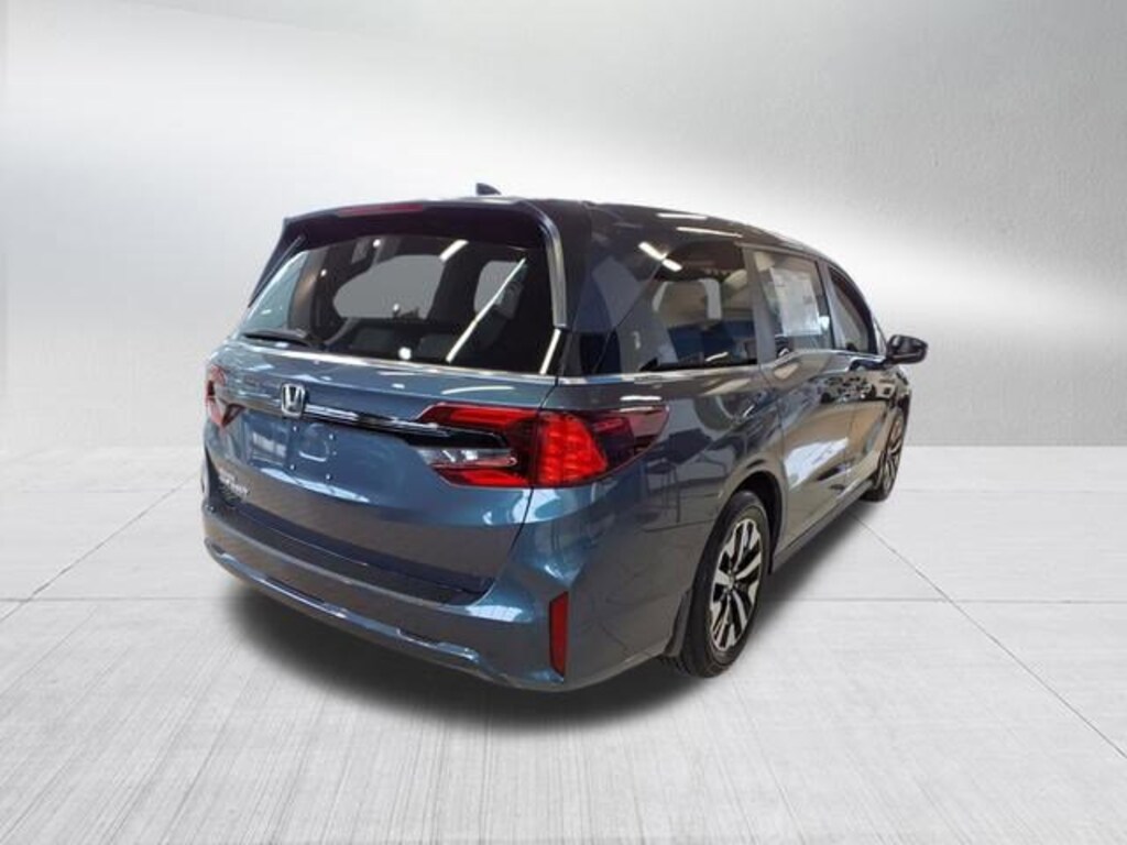 New 2026 Honda Odyssey EX-L Van Passenger