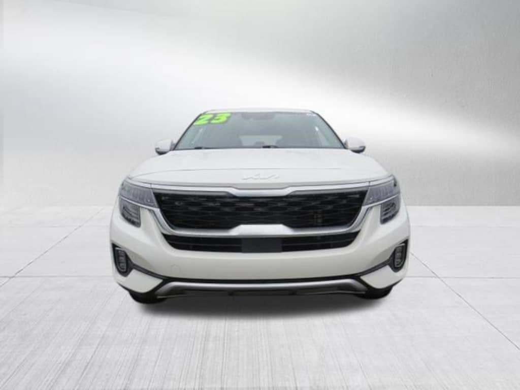 Used 2023 Kia Seltos SX SUV