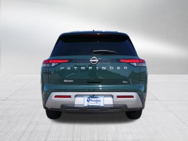 2022 Nissan Pathfinder SL photo 3