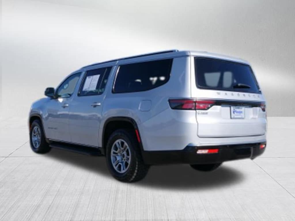 Used 2024 Jeep Wagoneer L Base SUV