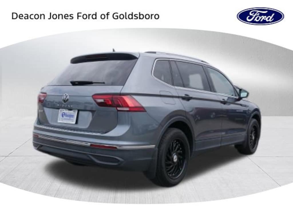 Used 2023 Volkswagen Tiguan 2.0T SE SUV
