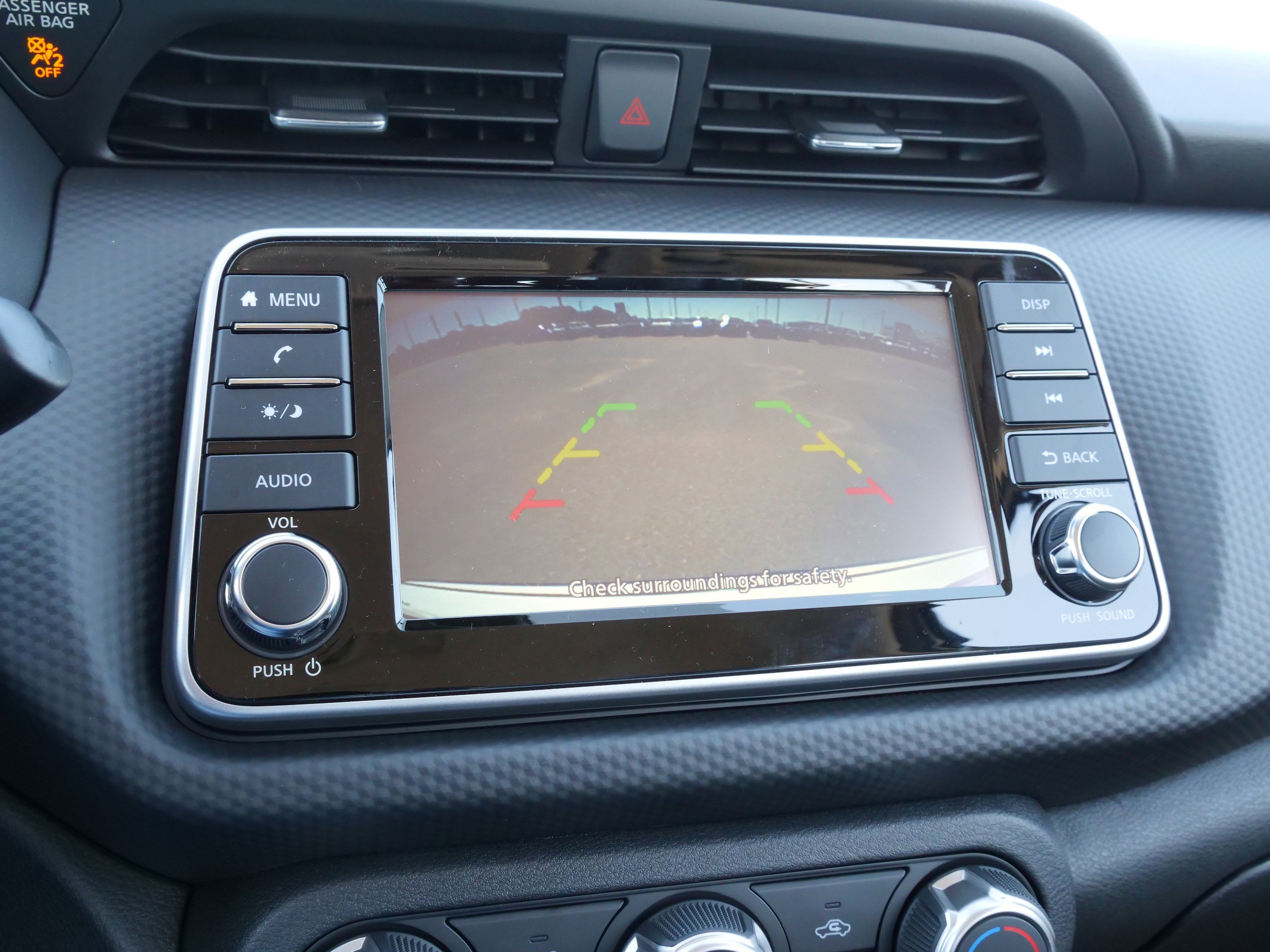 2025 Nissan KICKS PLAY Base - Photo 28