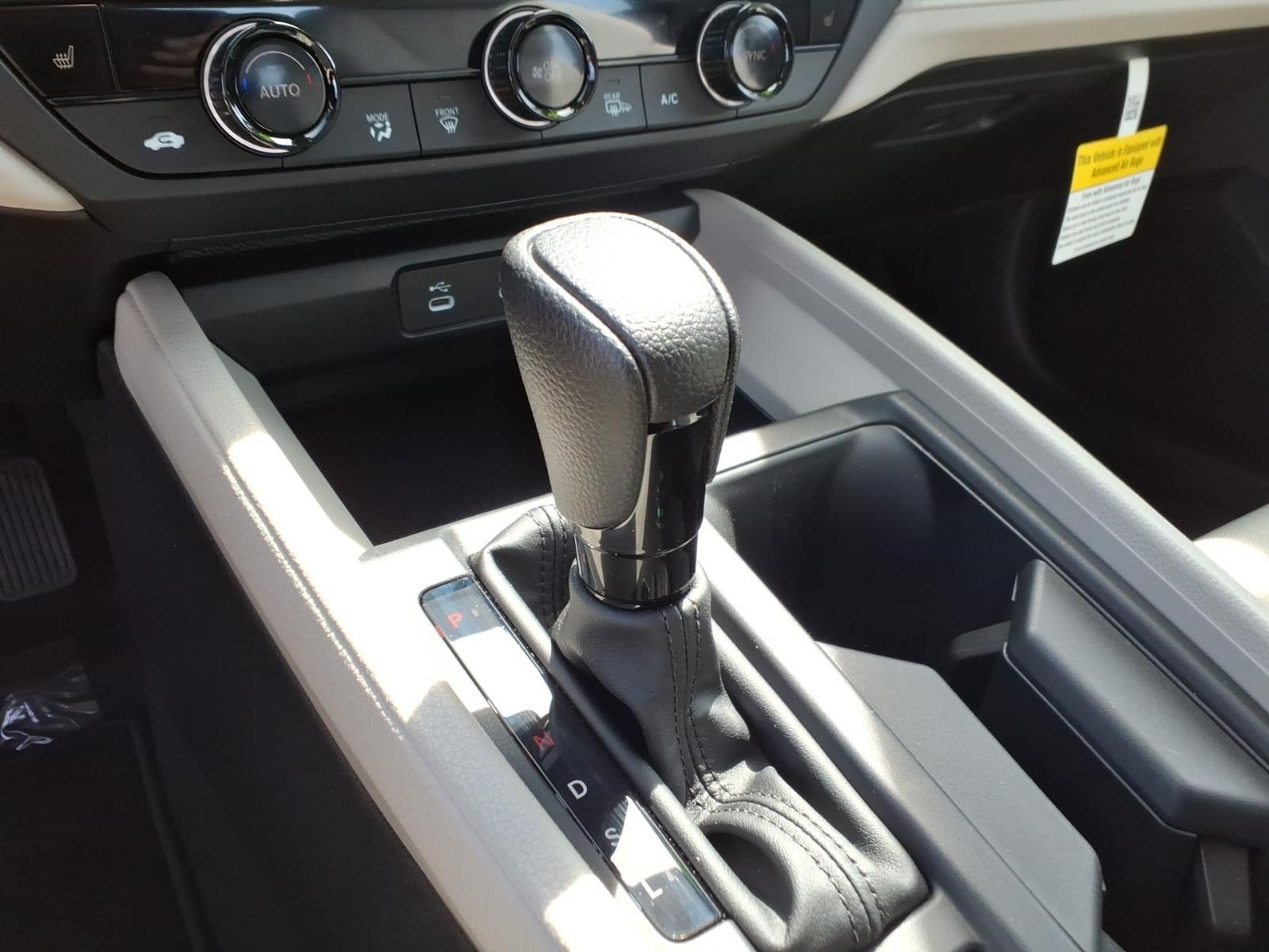 2025 Honda Accord SE - Photo 26