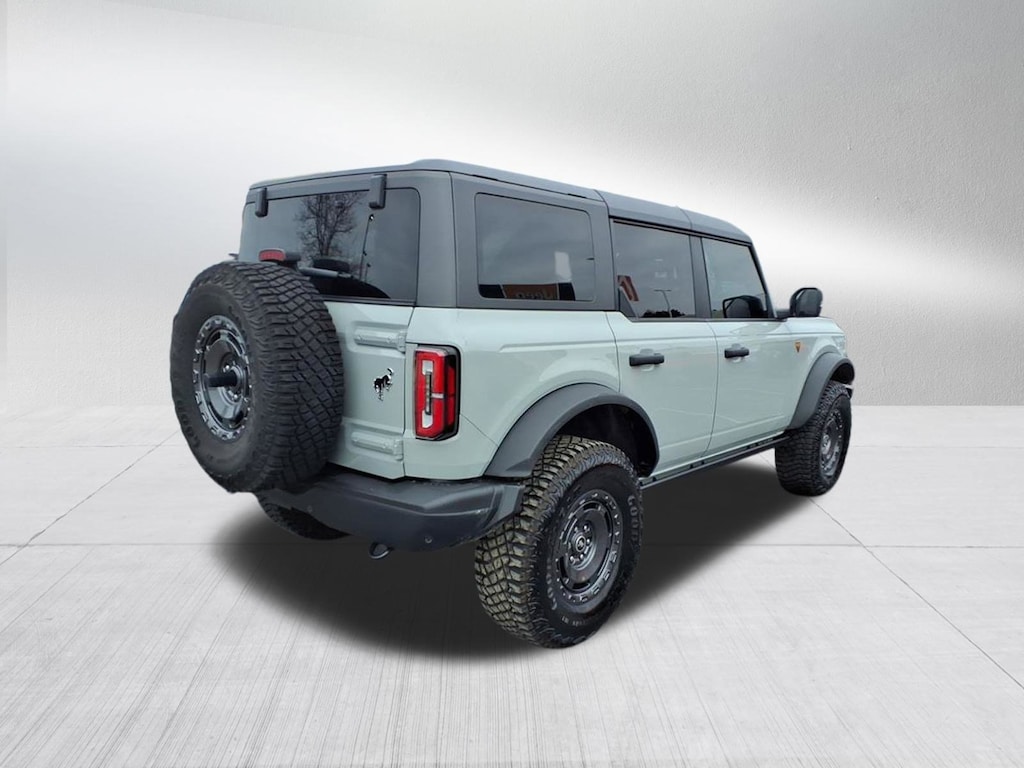 Used 2024 Ford Bronco Badlands SUV