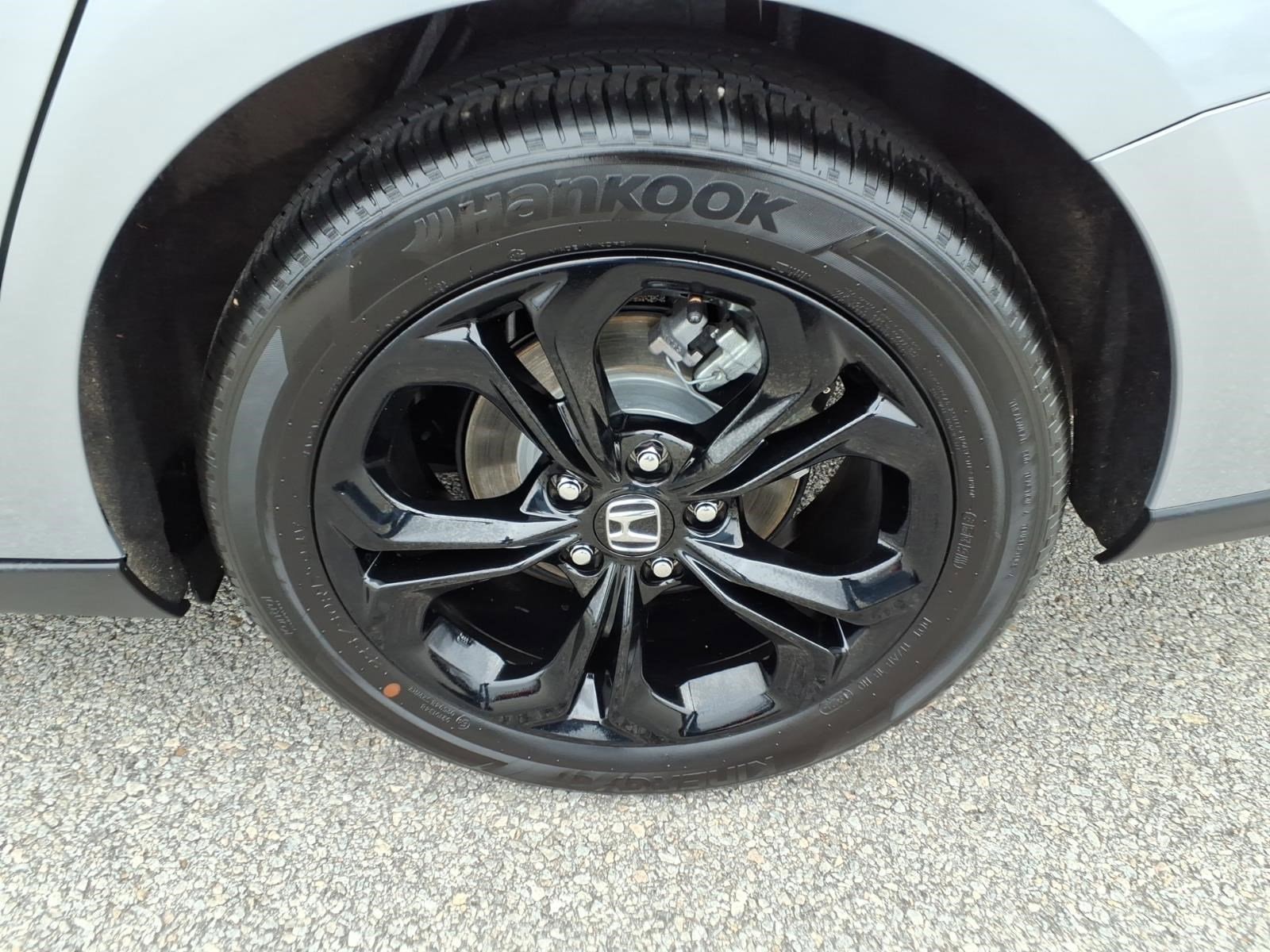 2025 Honda Accord SE - Photo 12