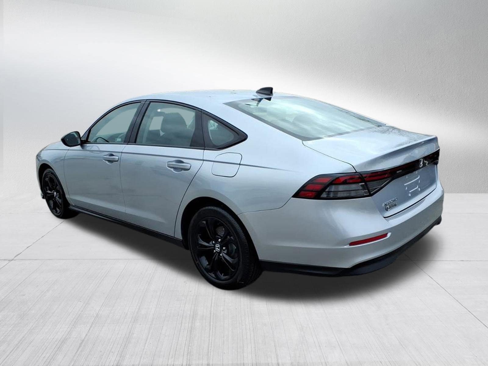 2025 Honda Accord SE - Photo 6