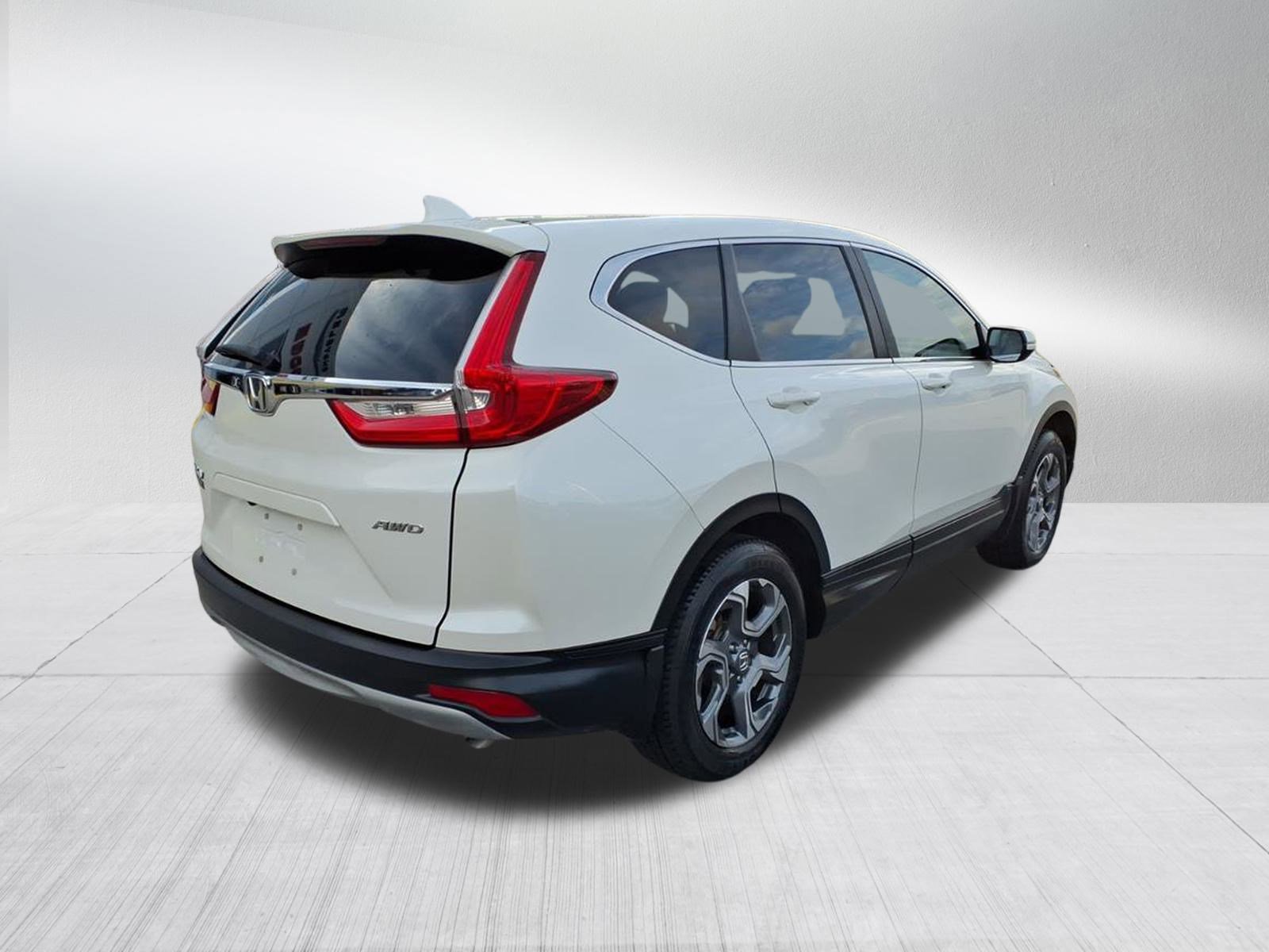 2017 Honda CR-V EX photo 4