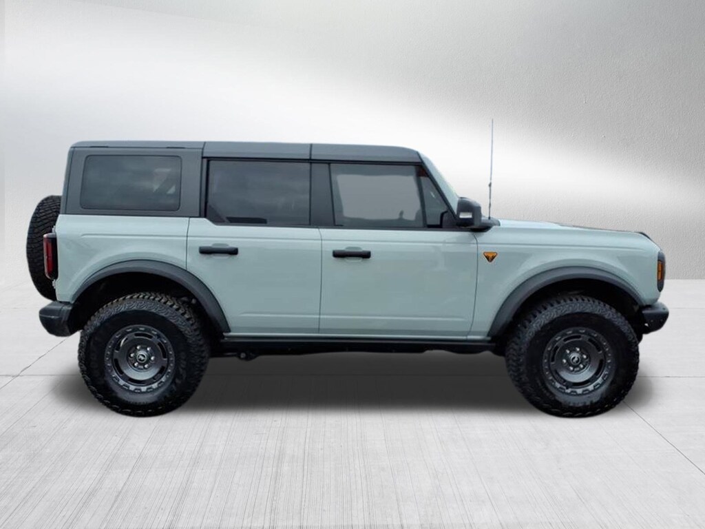 Used 2024 Ford Bronco Badlands SUV