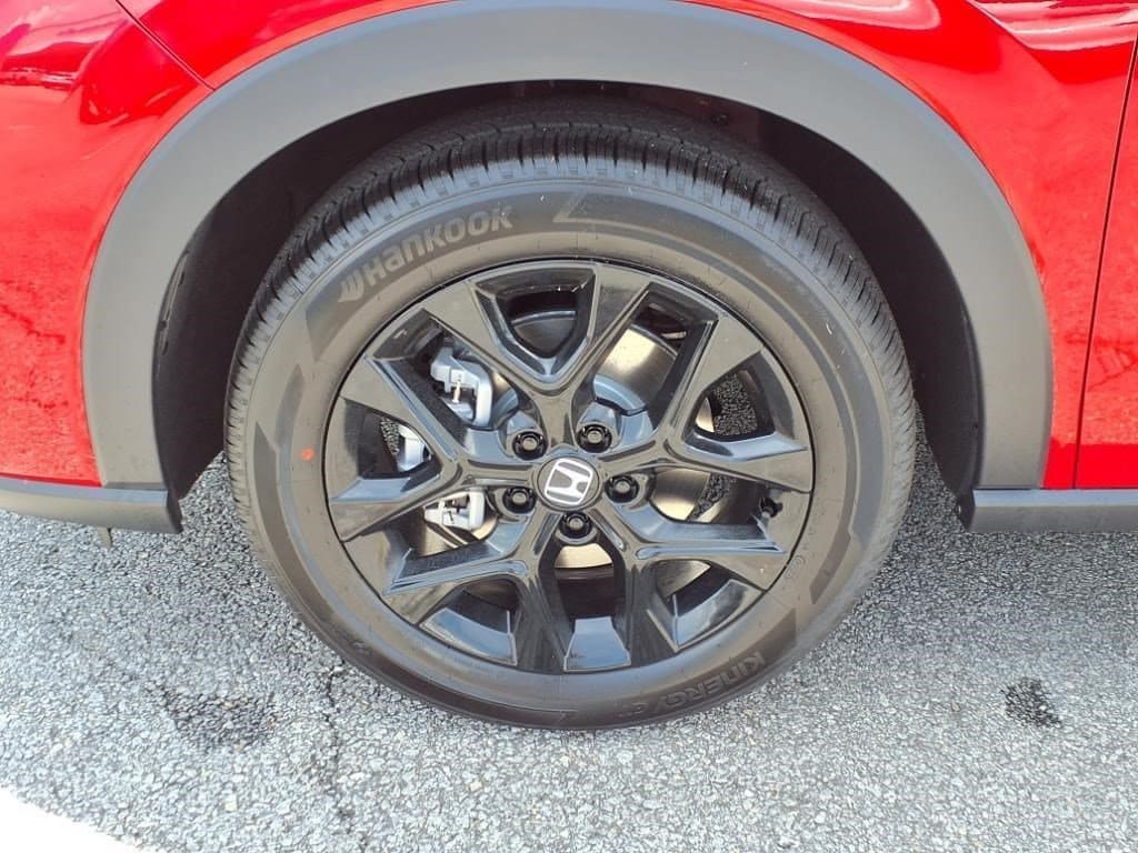 2025 Honda HR-V Sport - Photo 13