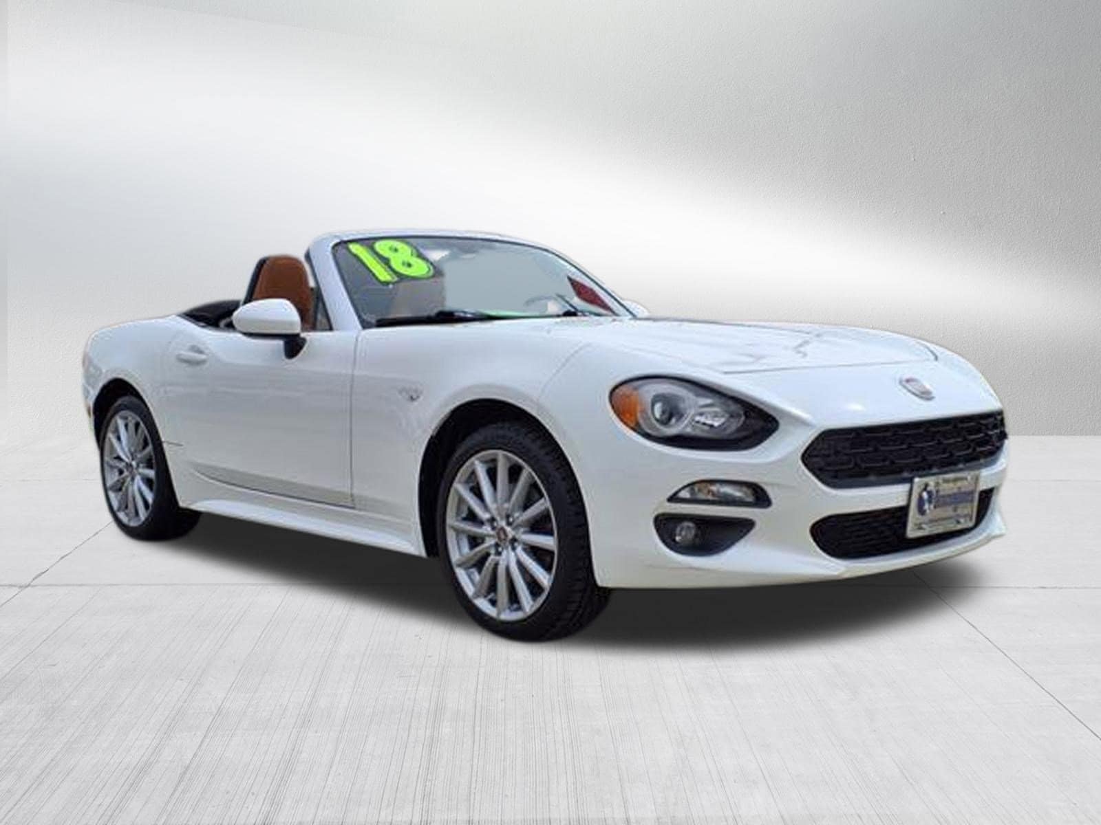 Used 2018 FIAT 124 Spider Lusso with VIN JC1NFAEK3J0134309 for sale in South Hill, VA