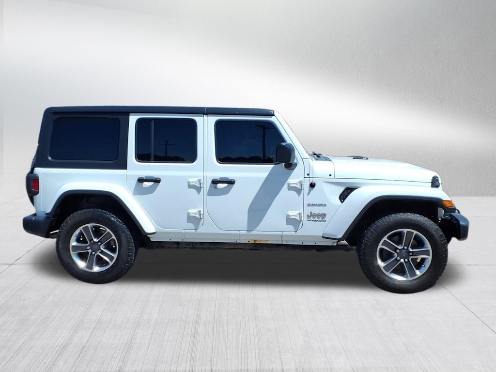 Used 2019 Jeep Wrangler Unlimited Sahara 4x4 SUV