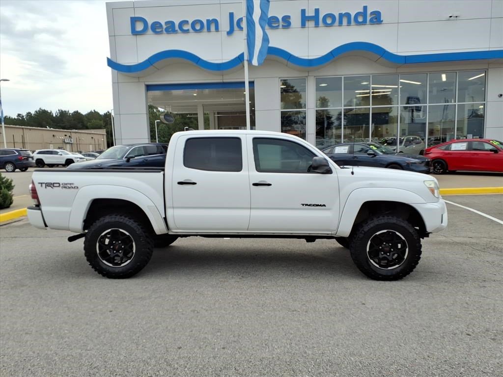 2014 Toyota Tacoma photo 3