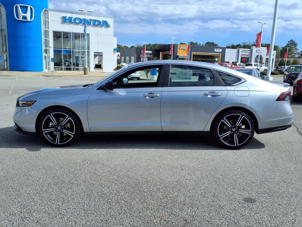 2025 Honda Accord Hybrid Sport photo 4