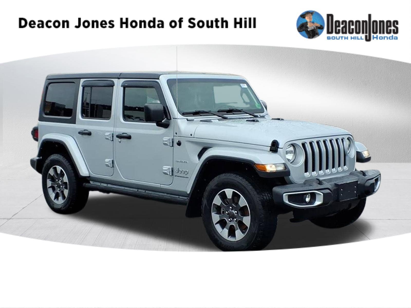 2023 Jeep Wrangler 4-Door Sahara's photo