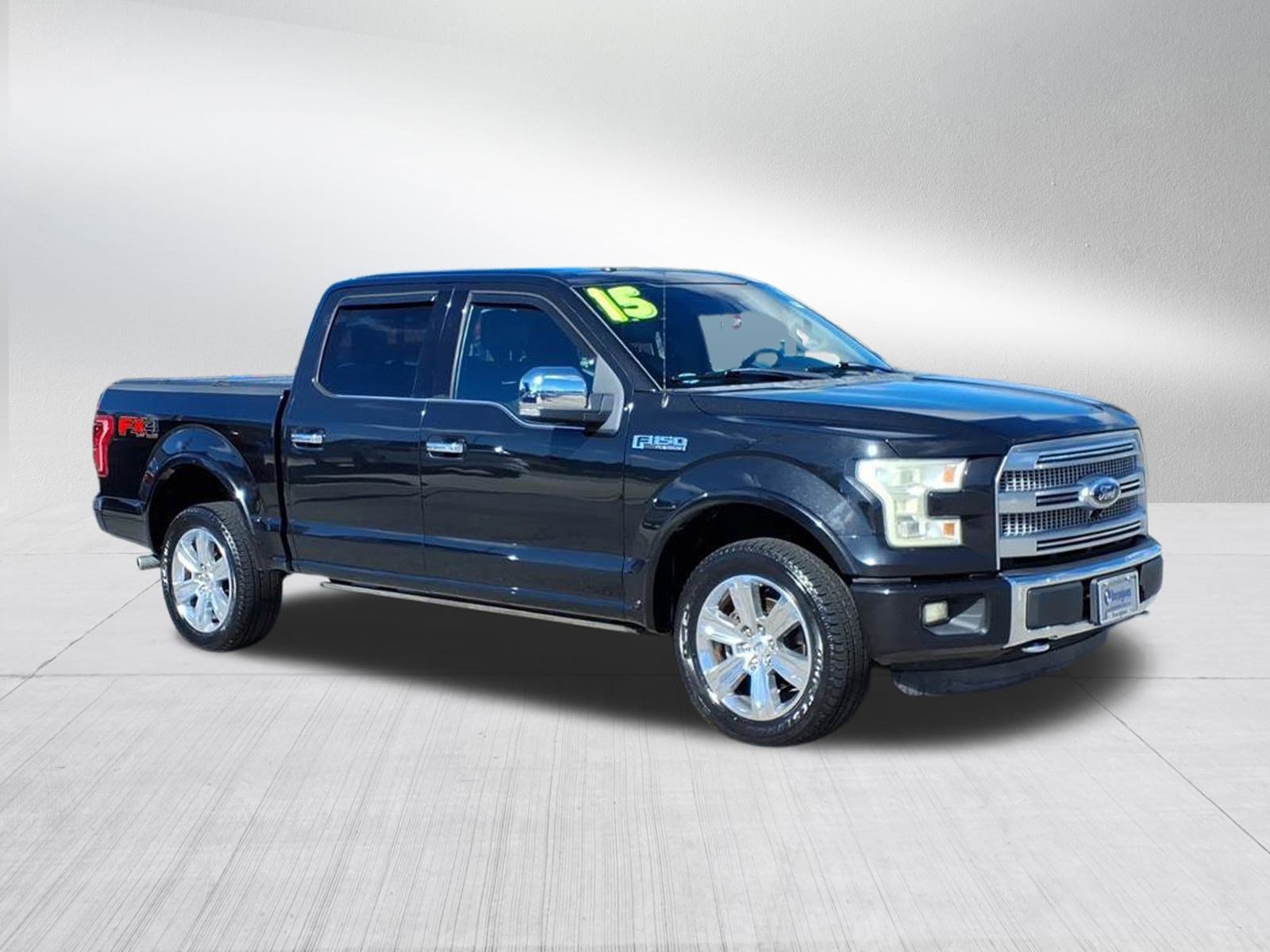 2015 Ford F-150 photo 2