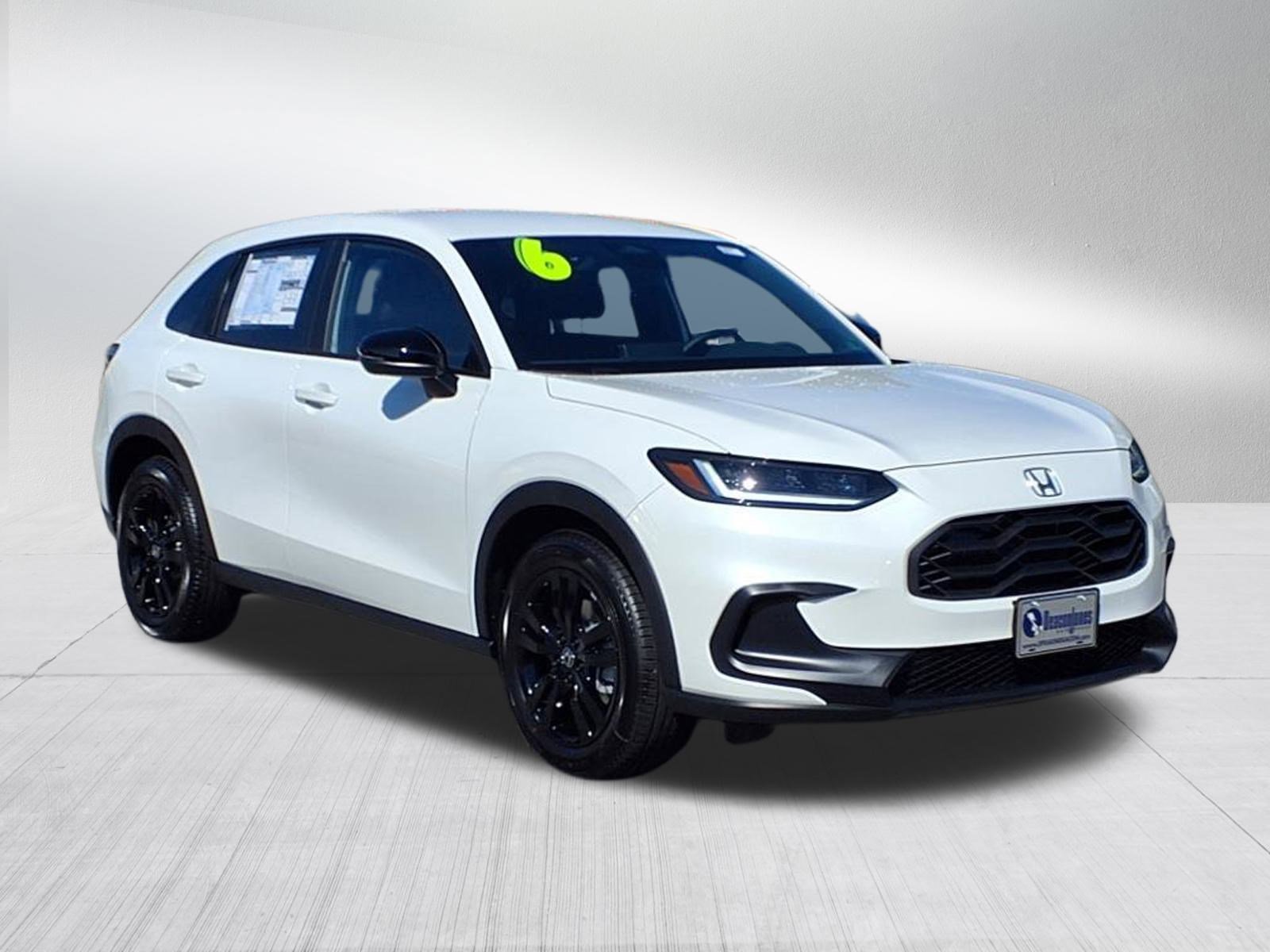 2026 Honda HR-V Sport photo 2