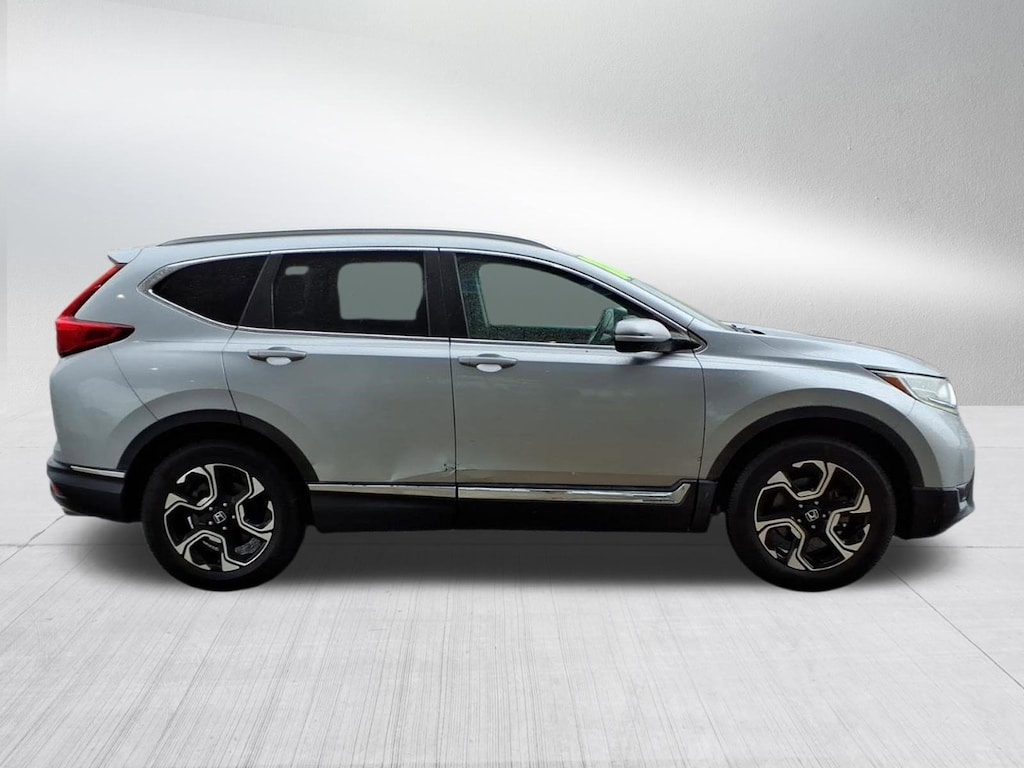 Used 2018 Honda CR-V Touring 2WD SUV
