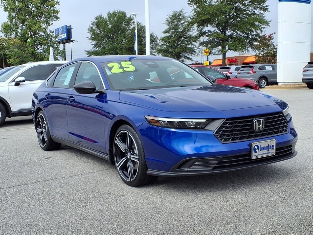 2025 Honda Accord Hybrid Sport photo 2