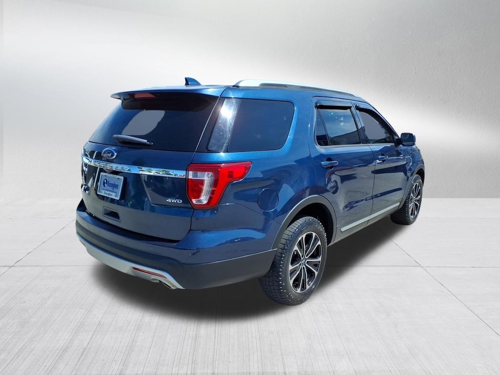 Used 2017 Ford Explorer XLT SUV